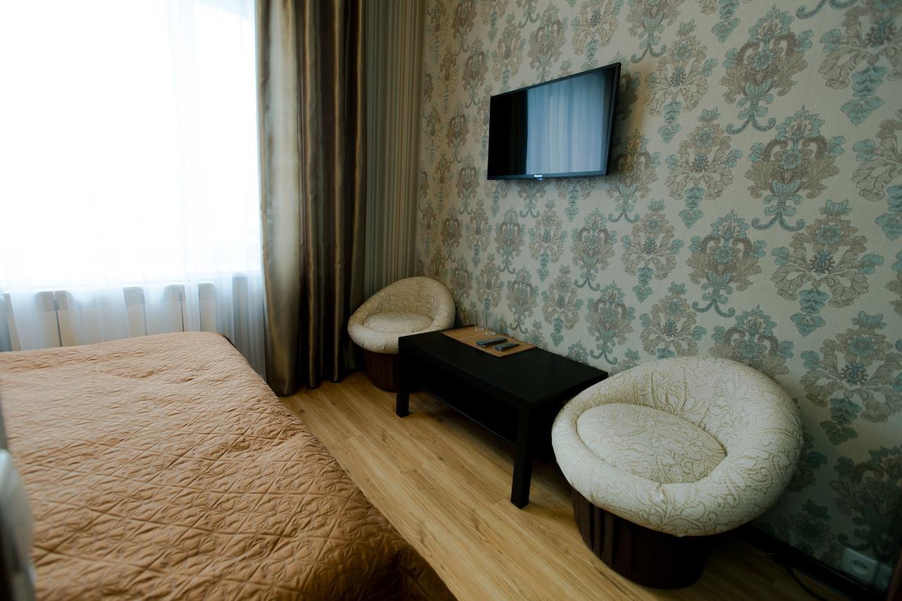 Hotel Hizhina Petropavl Exteriör bild