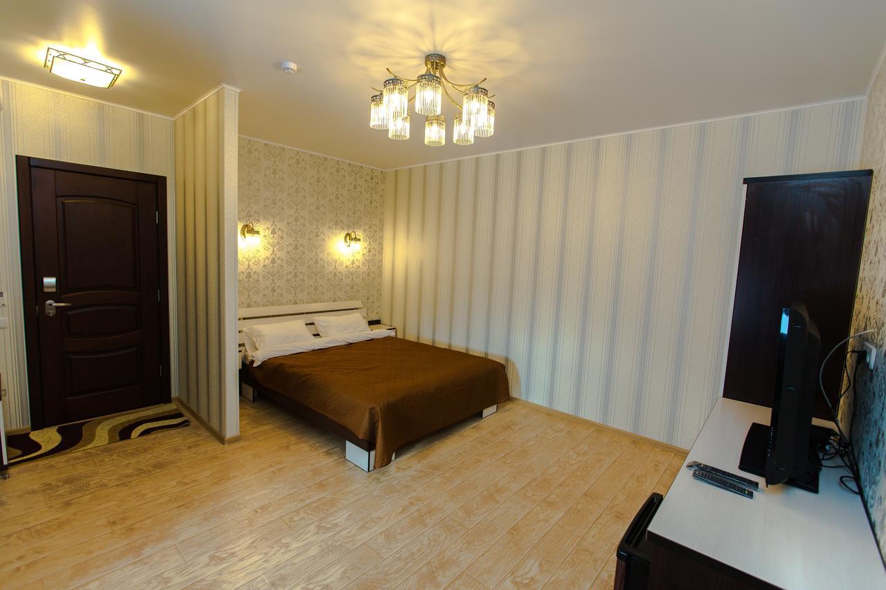 Hotel Hizhina Petropavl Exteriör bild